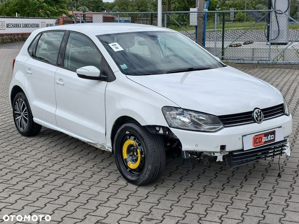Volkswagen Polo - 1