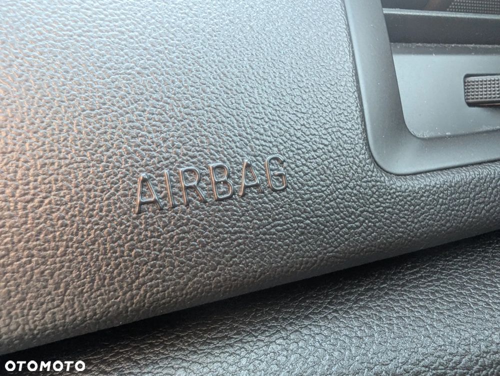 Opel Astra - 25