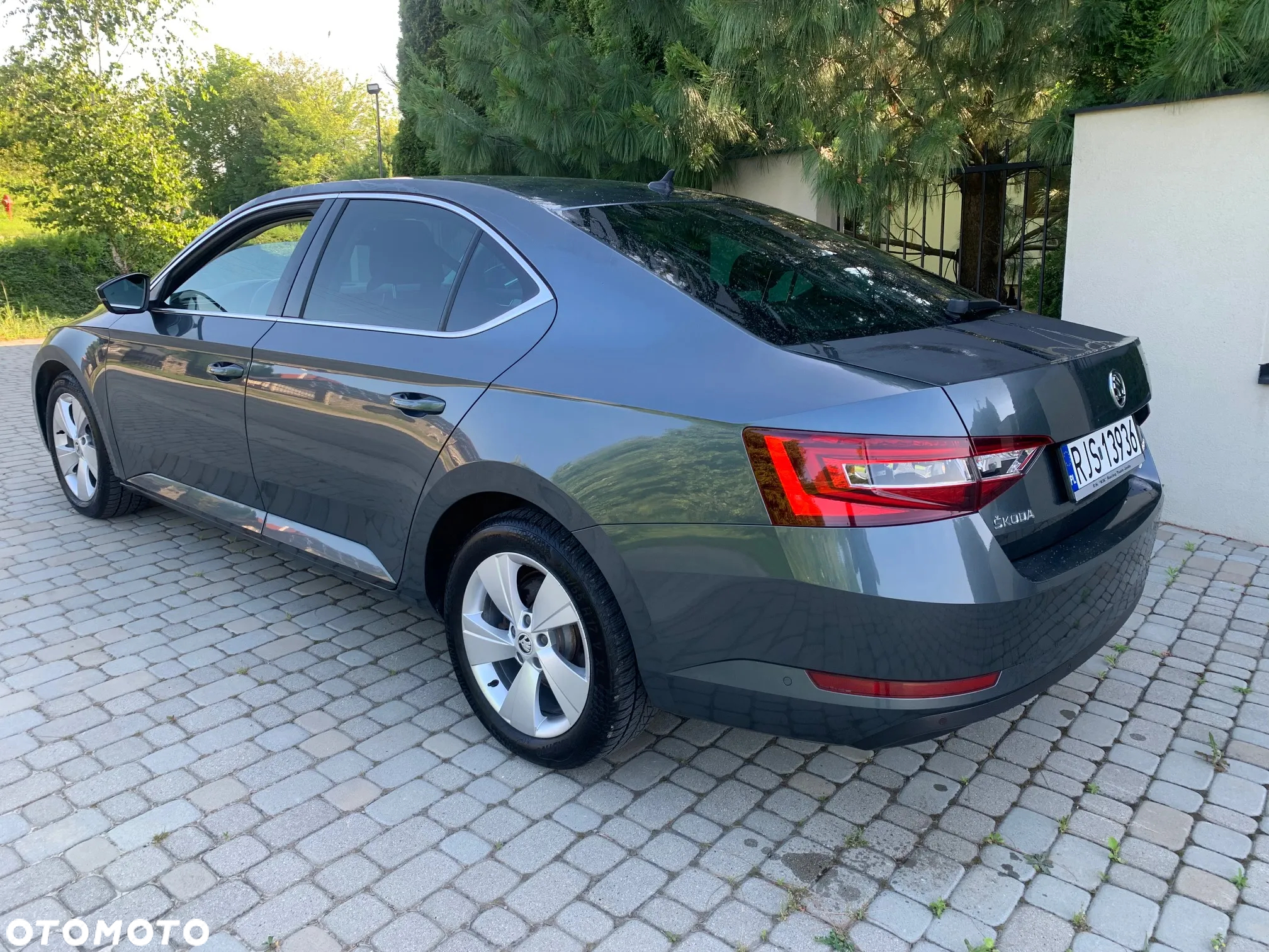 Skoda Superb 2.0 TDI 4x4 Style DSG - 2