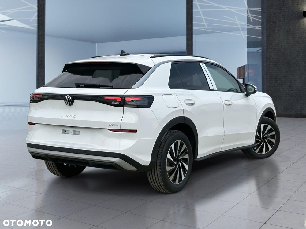 Volkswagen T-Roc 1.5 eTSI Life DSG - 11