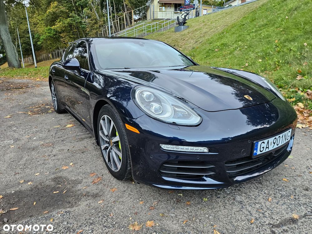 Porsche Panamera S e-Hybrid - 1