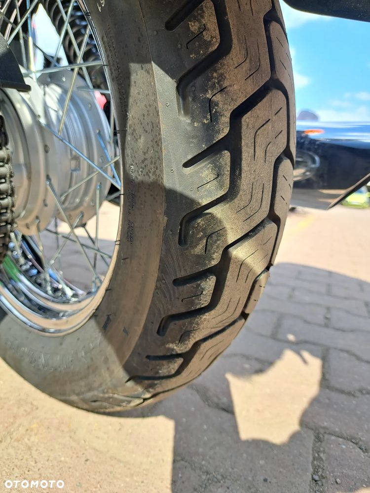 Suzuki Intruder - 16