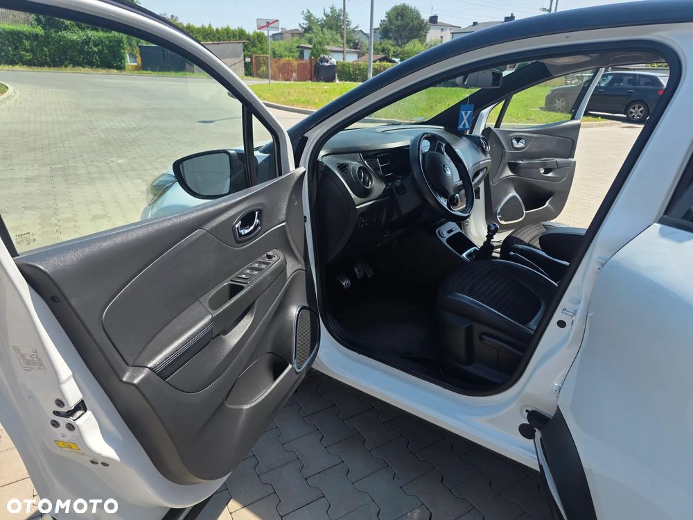Renault Captur ENERGY TCe 120 Intens - 18