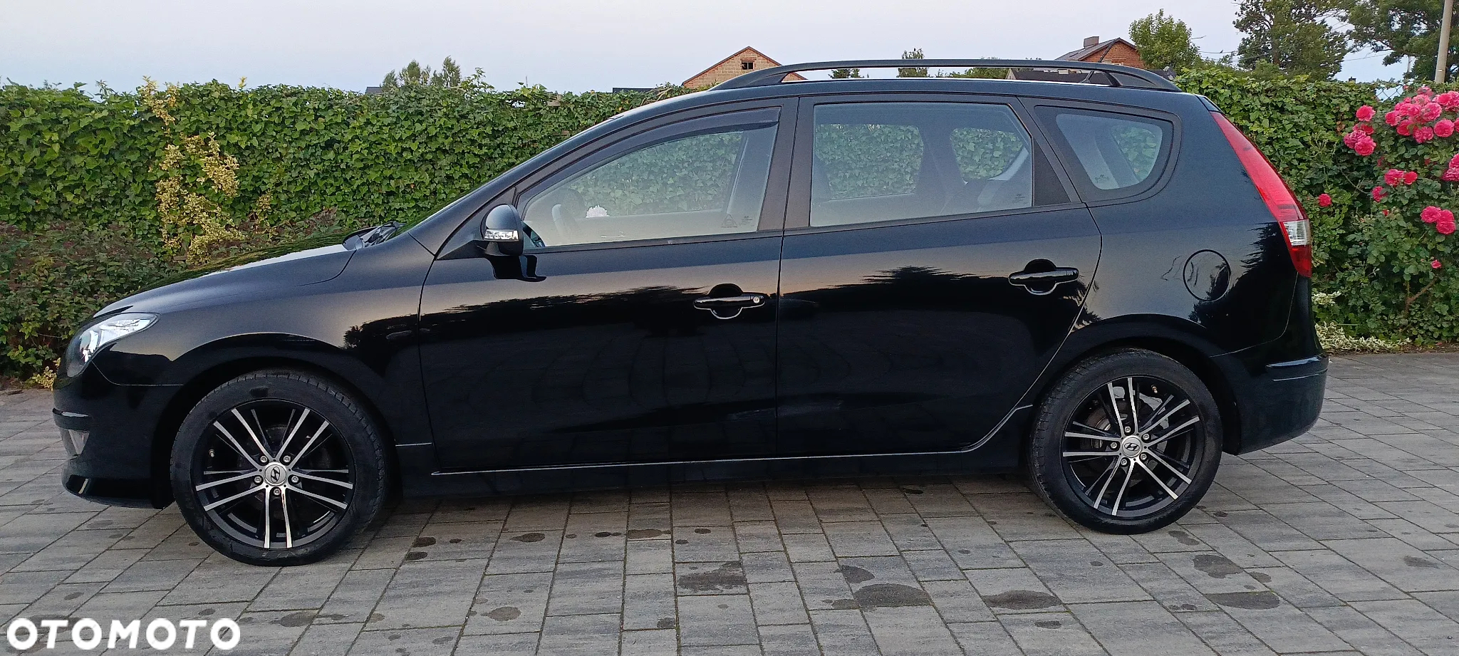 Hyundai i30 1.4 FIFA WM Edition - 8