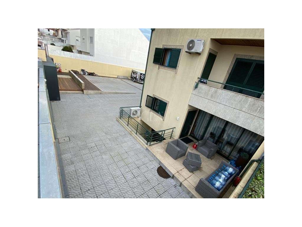 Moradia em Canidelo - Grande imagem: 2/25