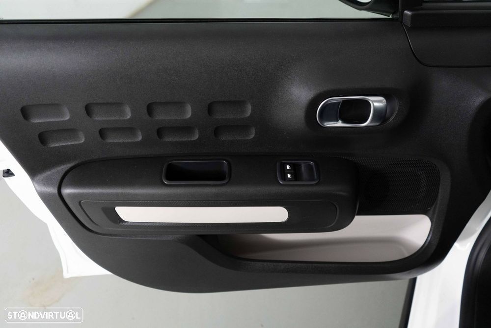 Citroën C3 1.2 PureTech C-Series - 19