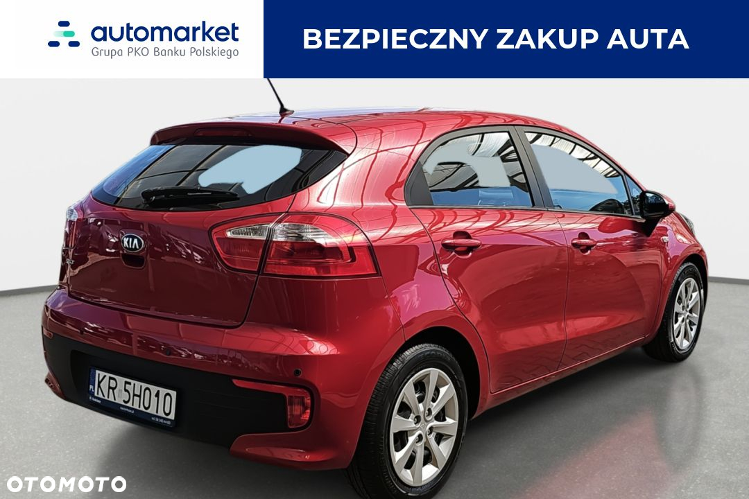Kia Rio 1.4 L - 4