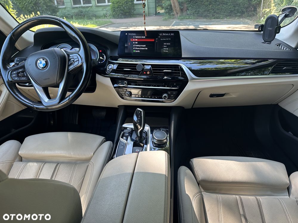 BMW Seria 5 - 18