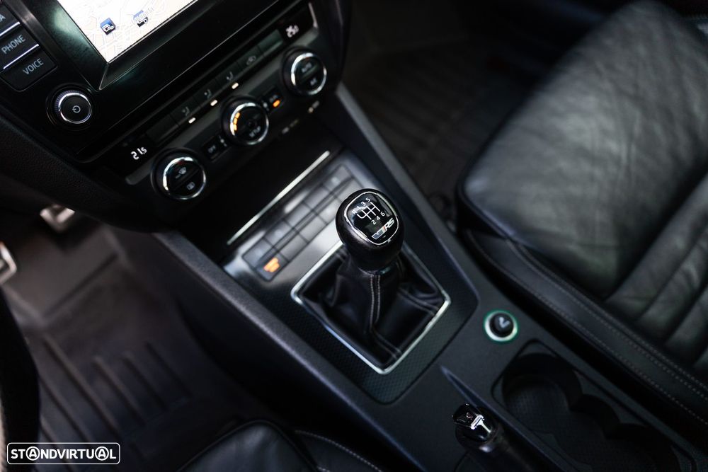 Skoda Octavia Break 2.0 TDI RS - 16