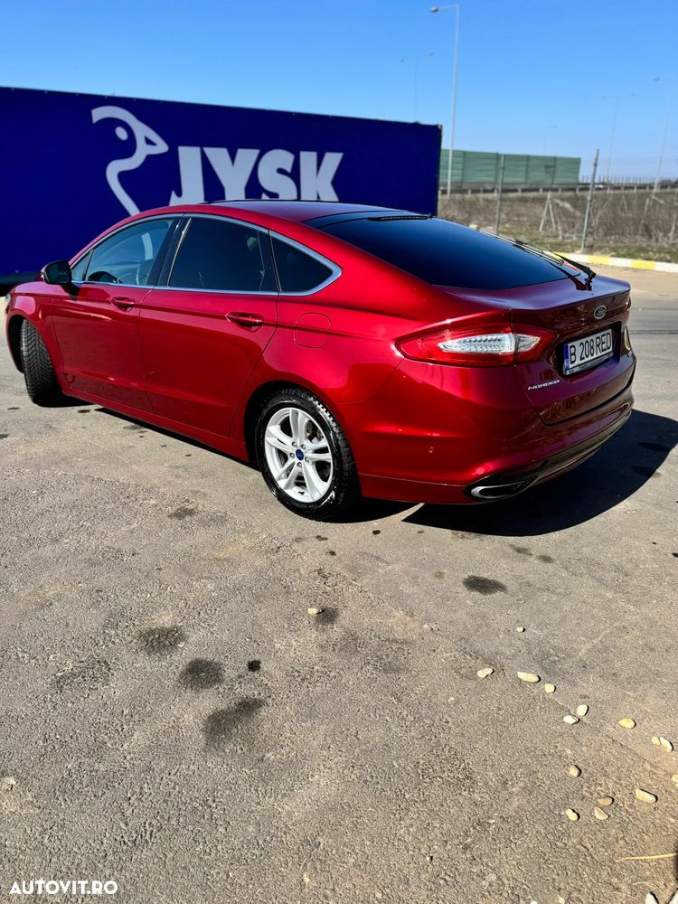 Ford Mondeo 2.0 EcoBoost Titanium - 3