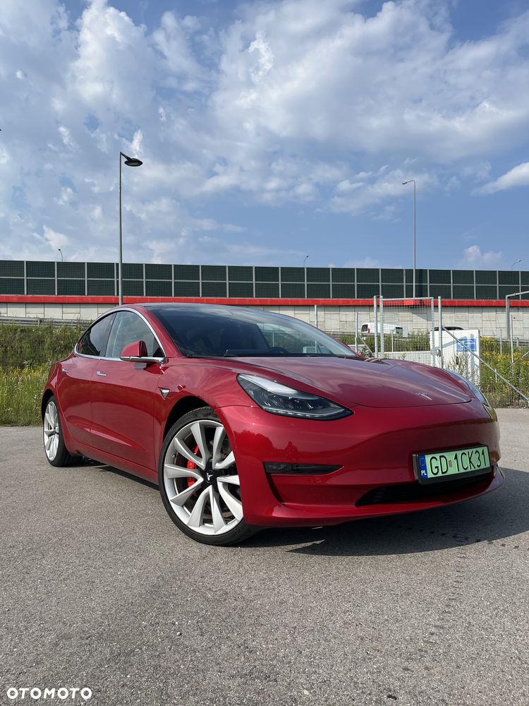 Tesla Model 3 - 2