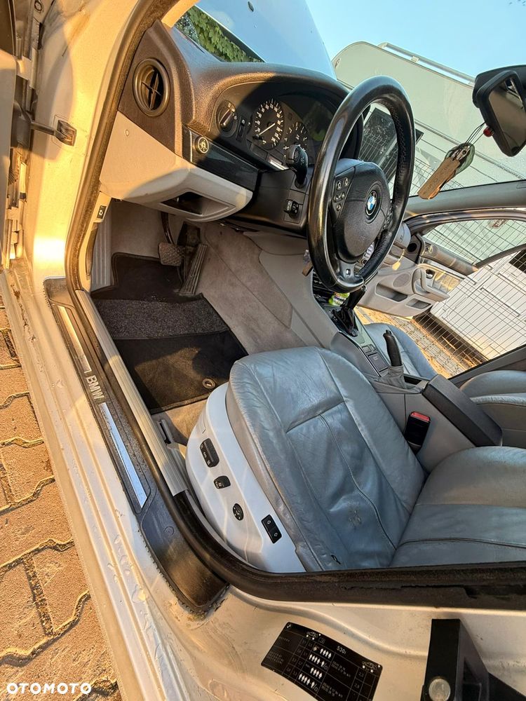 BMW Seria 5 - 11