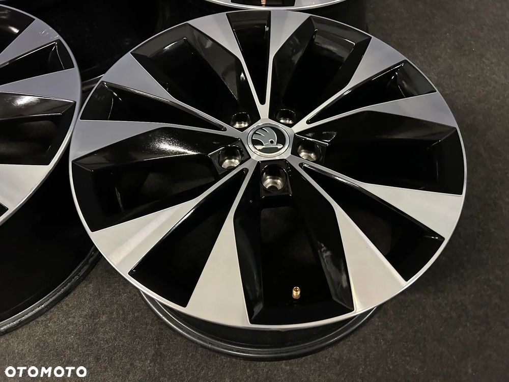 Alufelgi Skoda Superb III, Kodiaq, Karoq, VW Passat B8, Tiguan 18 cali 5x112 4szt. ładne! - 8