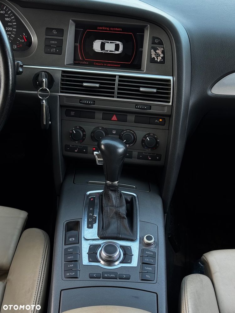 Audi A6 Limousine 2.4 Multitronic - 13