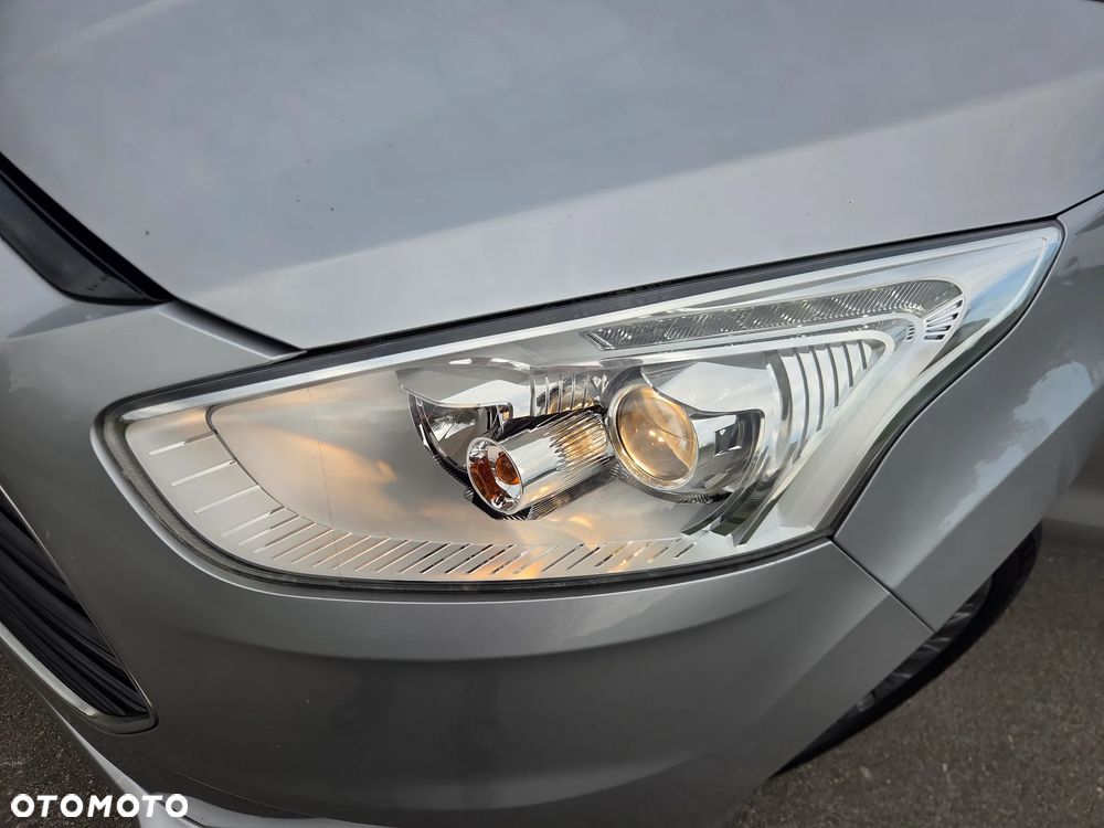 Ford B-MAX 1.5 TDCi Titanium - 26