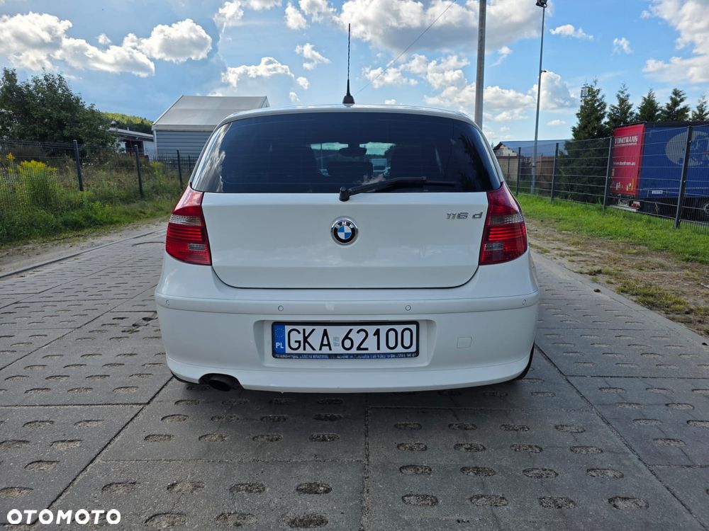 BMW Seria 1 116d Sport Line - 5