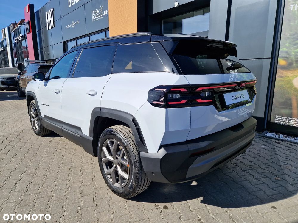 Jeep Compass 1.2 T3 mHEV First Edition FWD DCT - 10