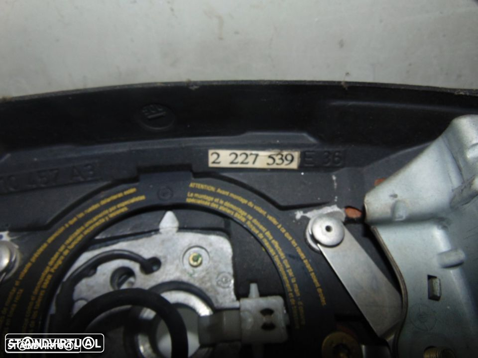 BMW - volante sem airbag - 3