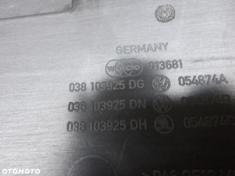 PASSAT B5 FL SEDAN 1.9TDI GÓRNA OSŁONA SILNIKA 038103925DG - 3
