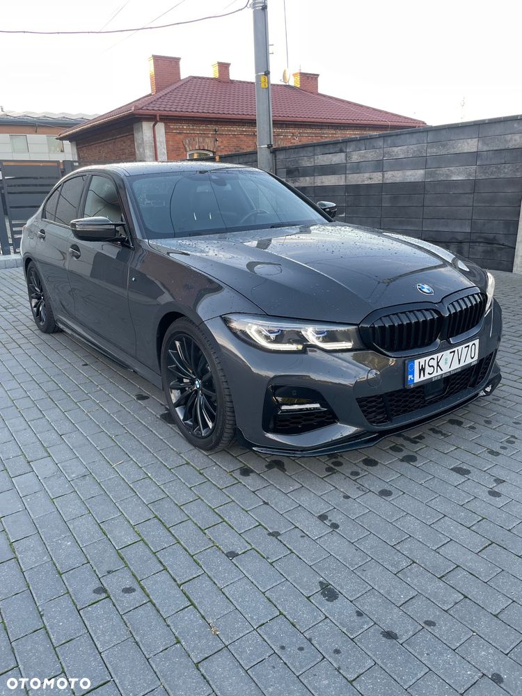 BMW Seria 3 330d xDrive M Sport sport - 4