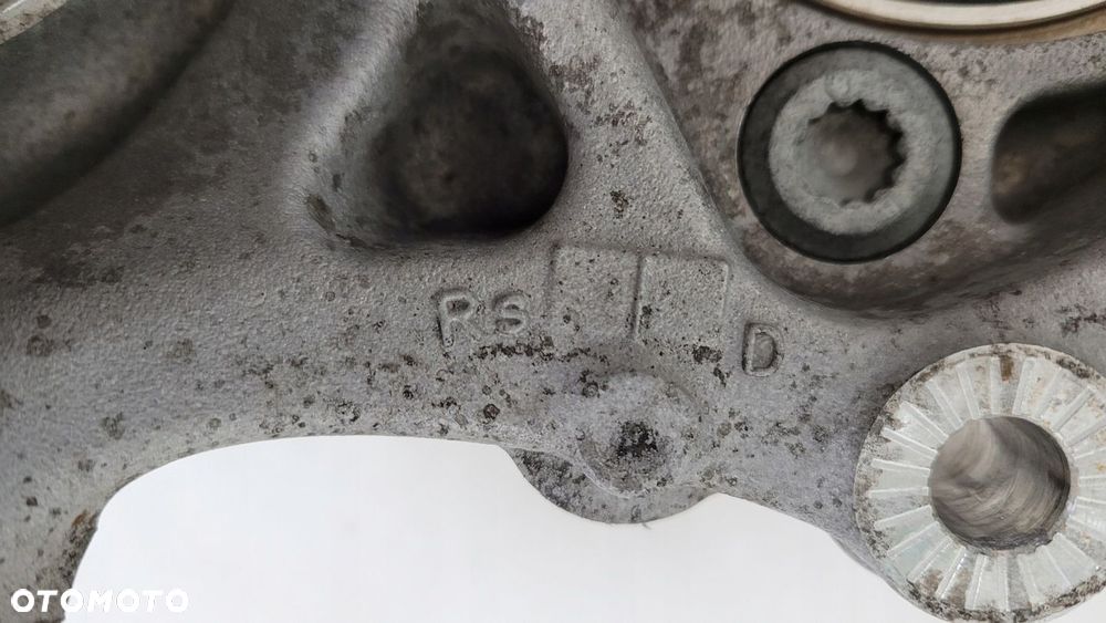 ZWROTNICA PIASTA TYŁ LEWA AUDI Q5 II 80A 2018- - 7