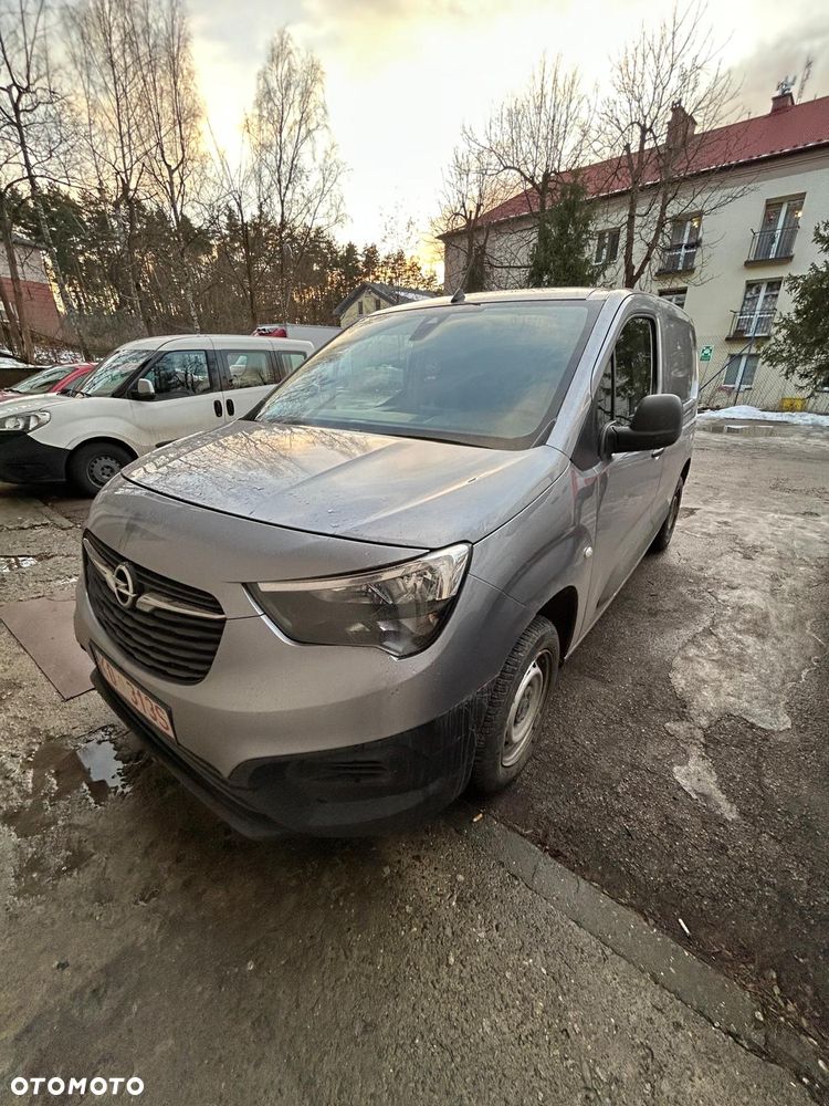 Opel COMBO - 1
