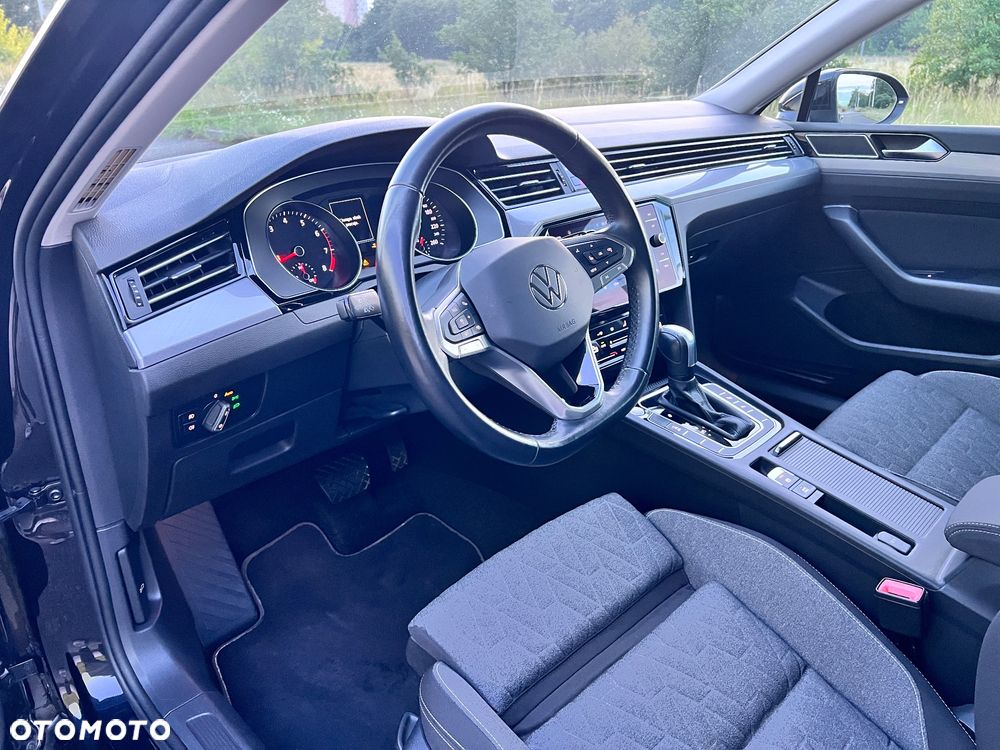 Volkswagen Passat 2.0 TSI Business DSG - 12