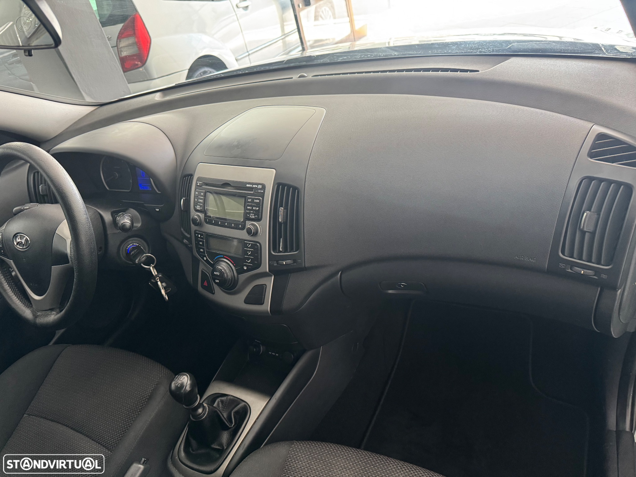 Hyundai i30 CW 1.6 CRDi Blue Comfort - 16