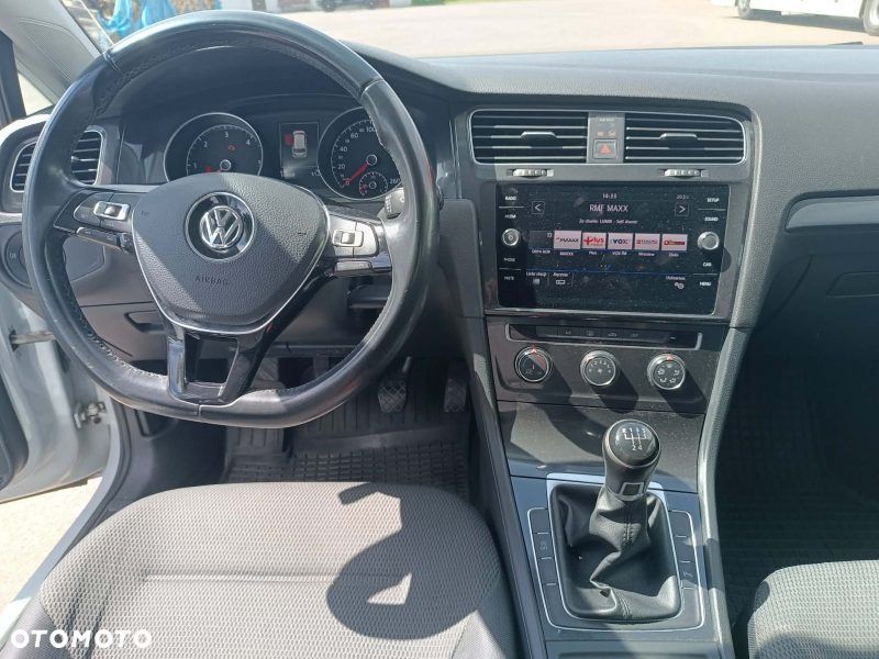 Volkswagen Golf 1.6 TDI BMT Comfortline - 7