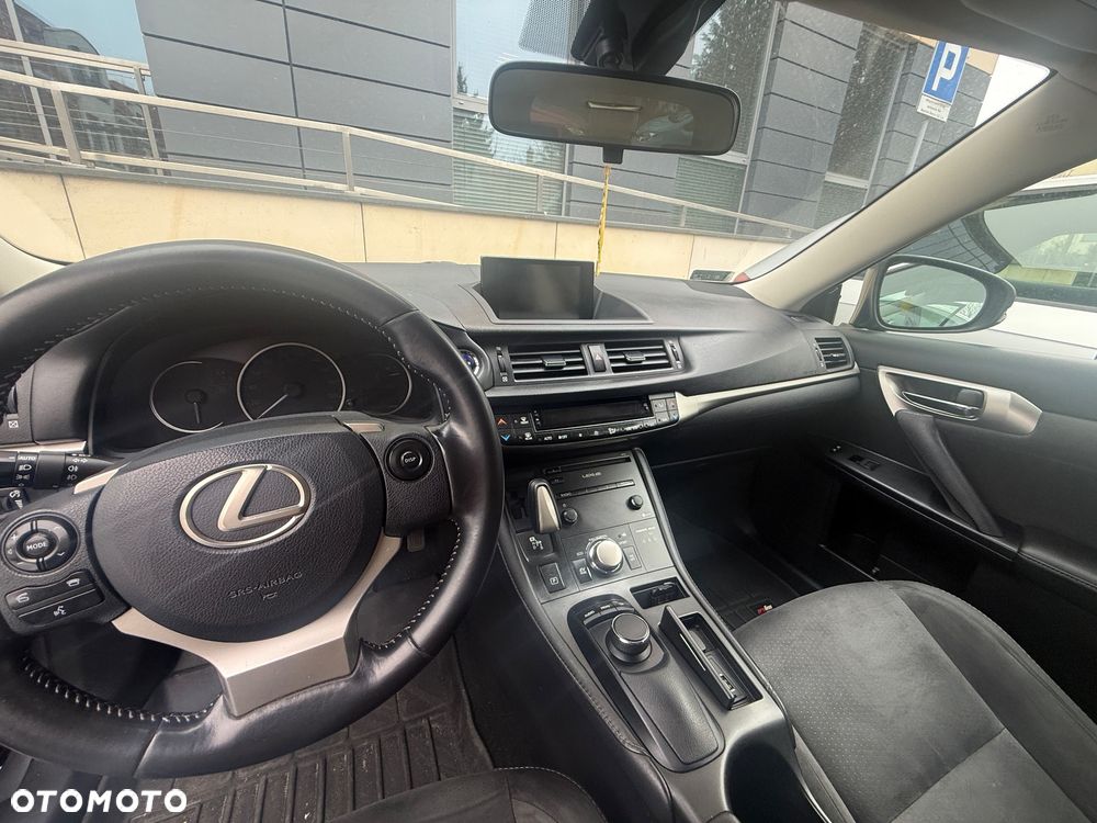 Lexus CT 200h Elegance - 2