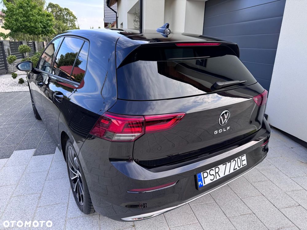 Volkswagen Golf 2.0 TDI SCR DSG Active - 18