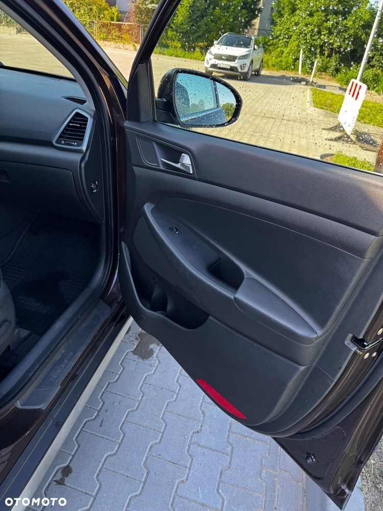 Hyundai Tucson 1.7 CRDI BlueDrive Comfort 2WD - 13