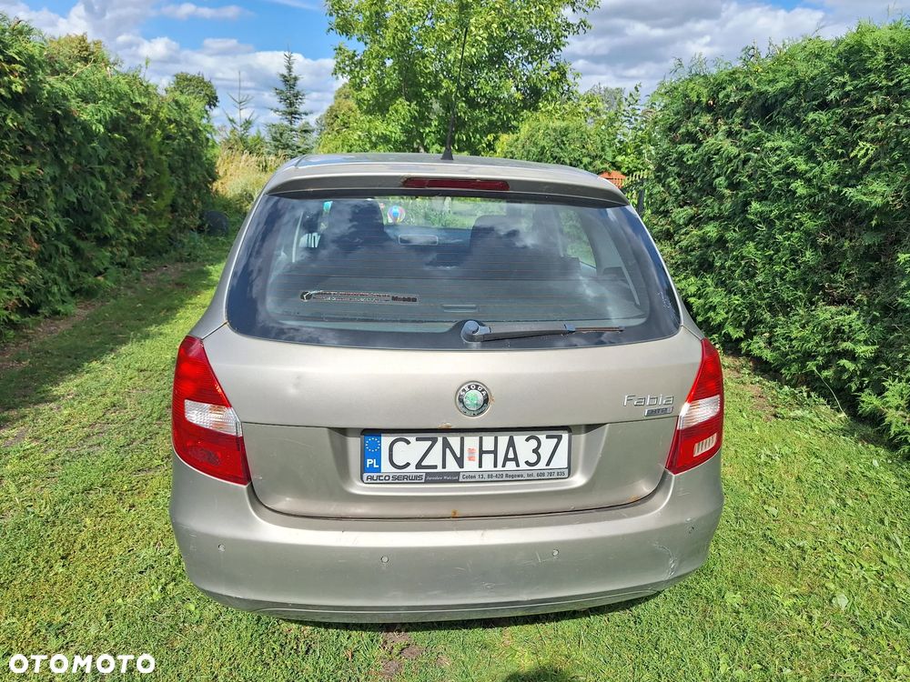 Skoda Fabia - 6