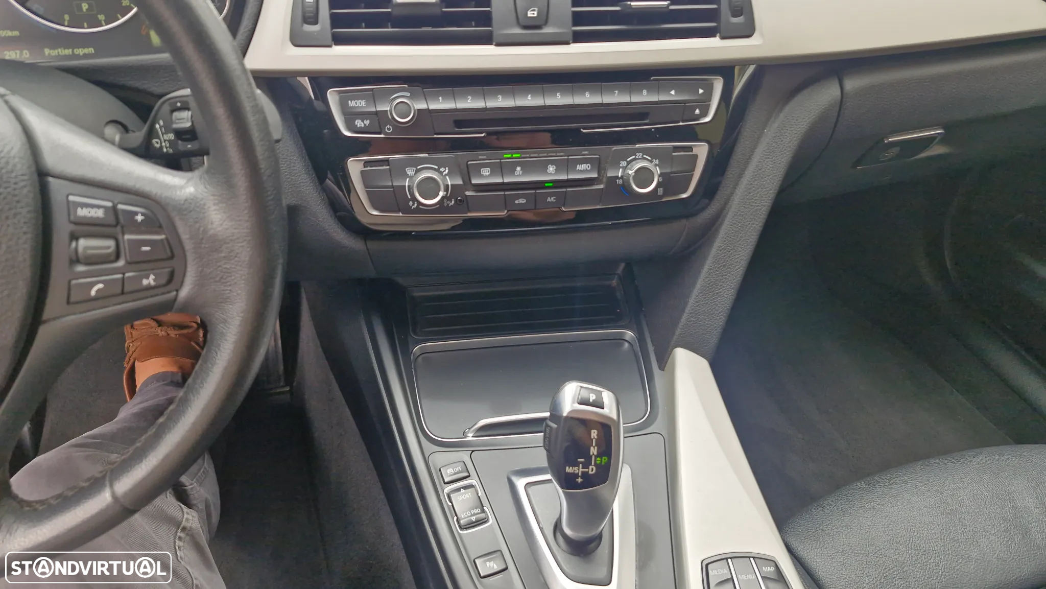 BMW 318 d Touring Pack M Auto - 11
