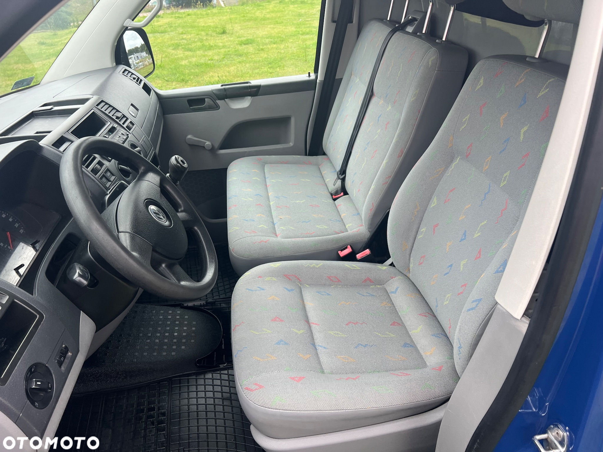 Volkswagen T5 - 16