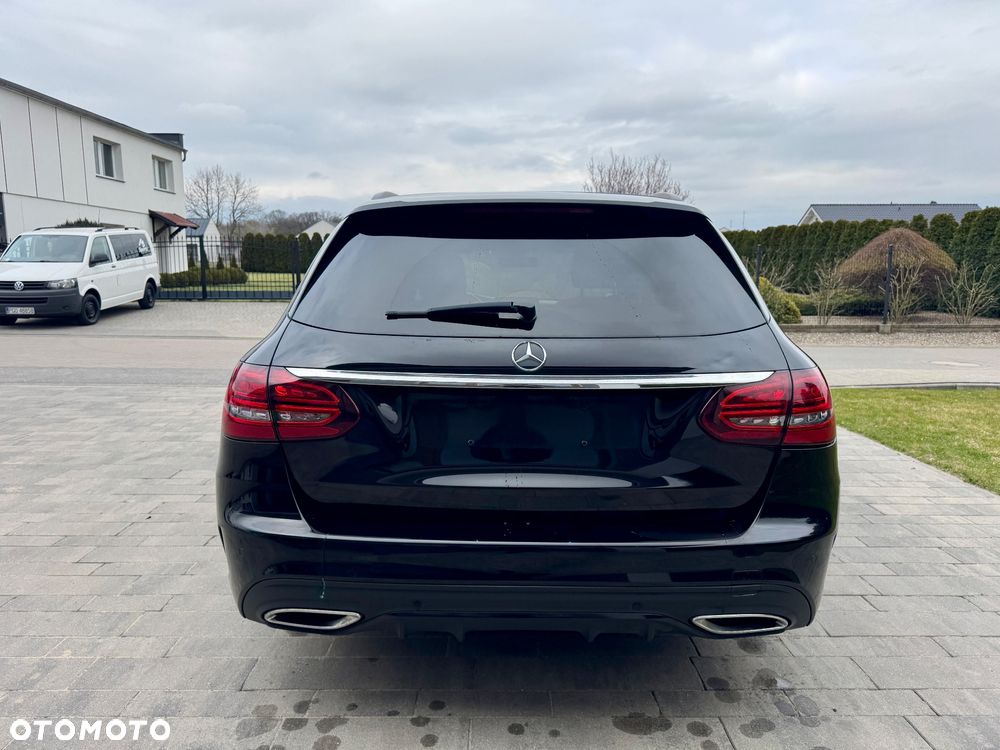 Mercedes-Benz Klasa C 200 d 9G-TRONIC AMG Line - 10