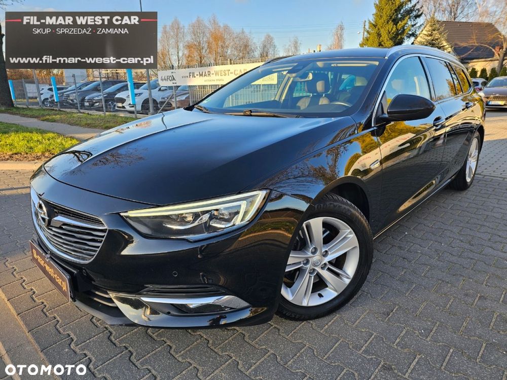 Opel Insignia - 1