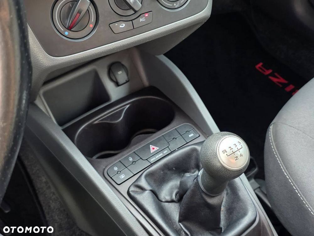 Seat Ibiza 1.4 16V Style - 16