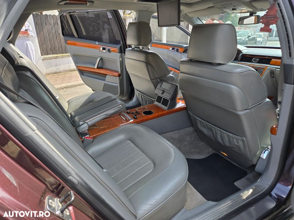 Volkswagen Phaeton - 22