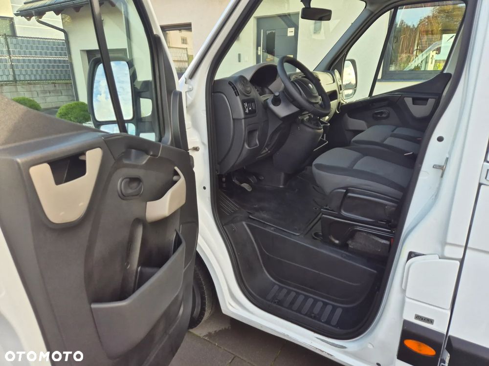 Renault Master - 18