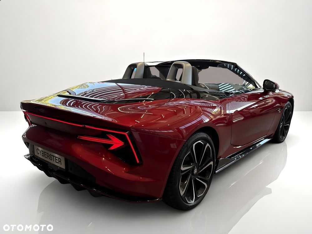 MG Cyberster 77kWh AWD Czarny Dach - 7