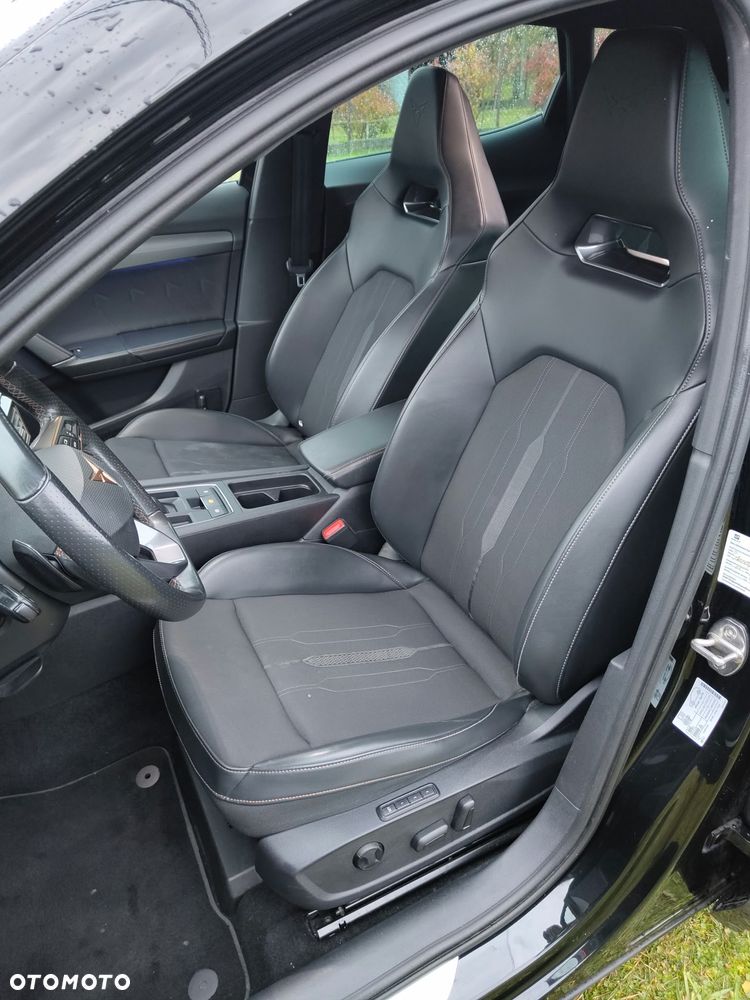 Cupra Formentor 2.0 TSI 4Drive DSG VZ Black Edition - 31
