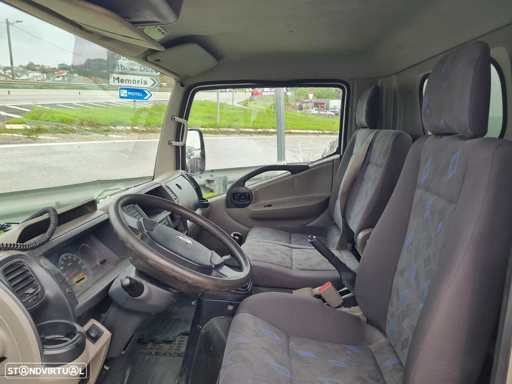 Nissan Cabstar 35.13 Tribasculante c/ caixa arrumação - 7