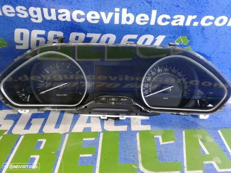 QUADRANTE PEUGEOT 208 - 1