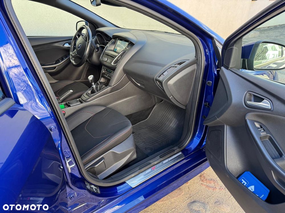 Ford Focus 2.0 EcoBlue ST-Line X - 9