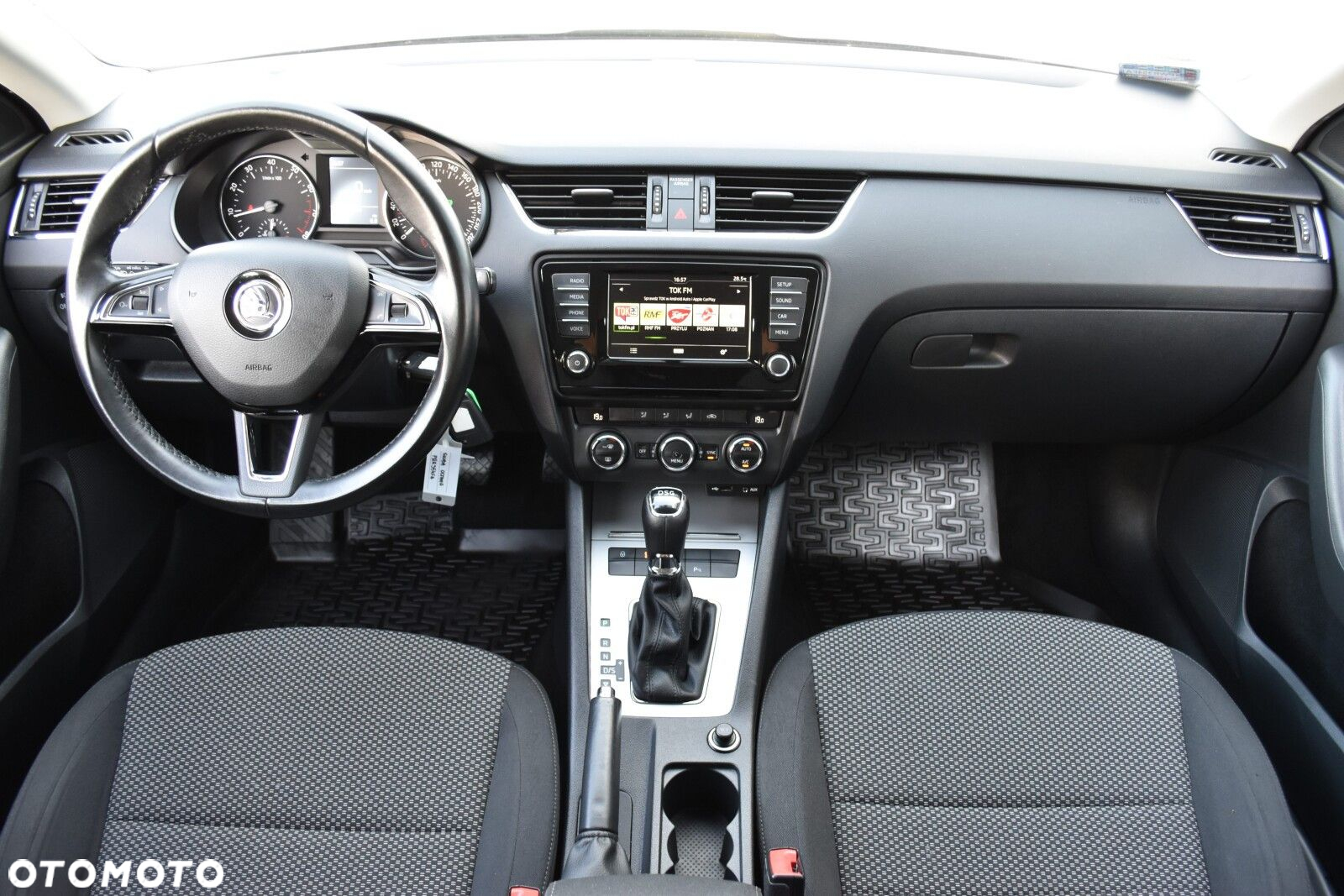 Skoda Octavia 1.4 TSI Ambition DSG - 12