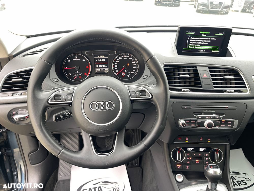Audi Q3 2.0 TDI Quattro Stronic Design - 36