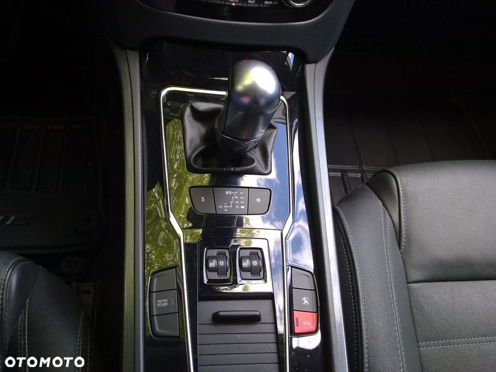 Peugeot 508 BlueHDi FAP 180 Automatik Stop&Start Allure - 23