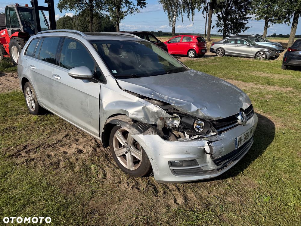 Volkswagen Golf 1.6 TDI BlueMotion Technology Comfortline - 4