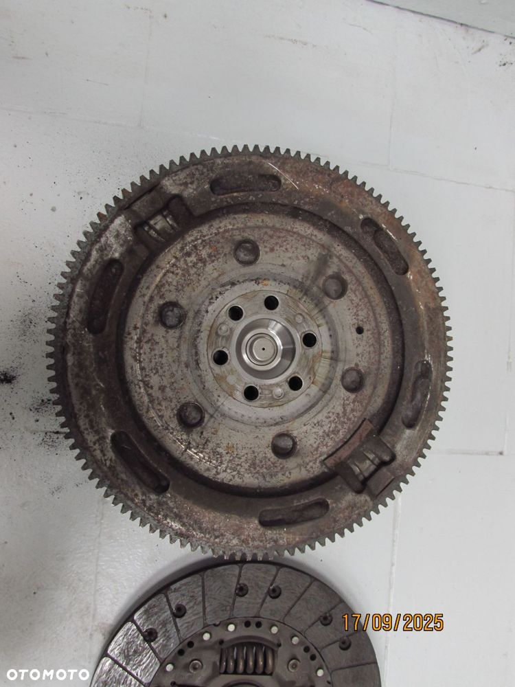 VW CRAFTER 2.0 TDI 11-18 SPRZEGLO KOLO DWUMASOWE 03L105266BF TARCZA 9 mm DOCISK 03L141031T - 10